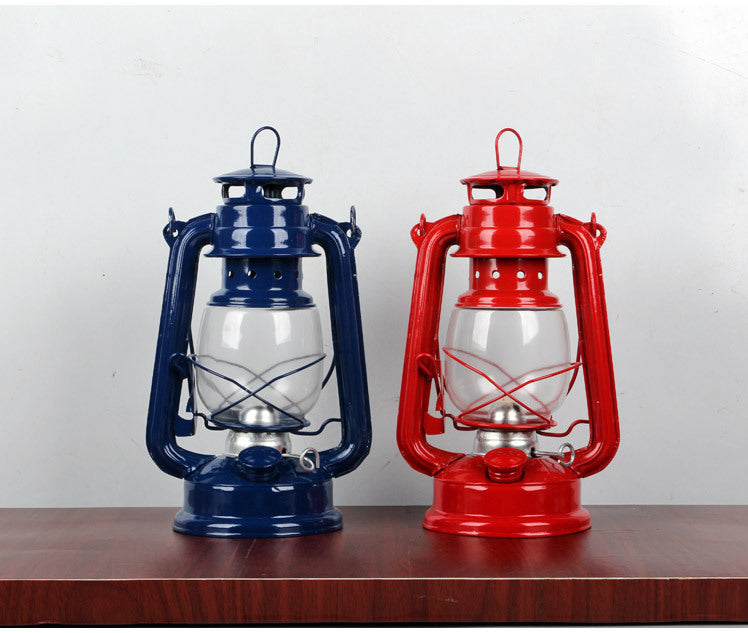 Retro Iron Kerosene Camping Lantern for Portable Tent Lighting
