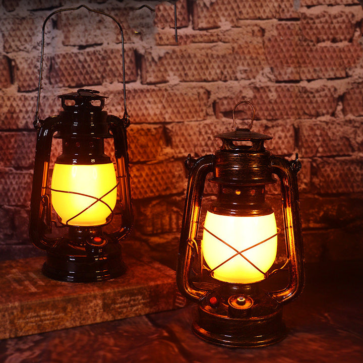 Retro Horse Kerosene Lantern for Outdoor Camping Light