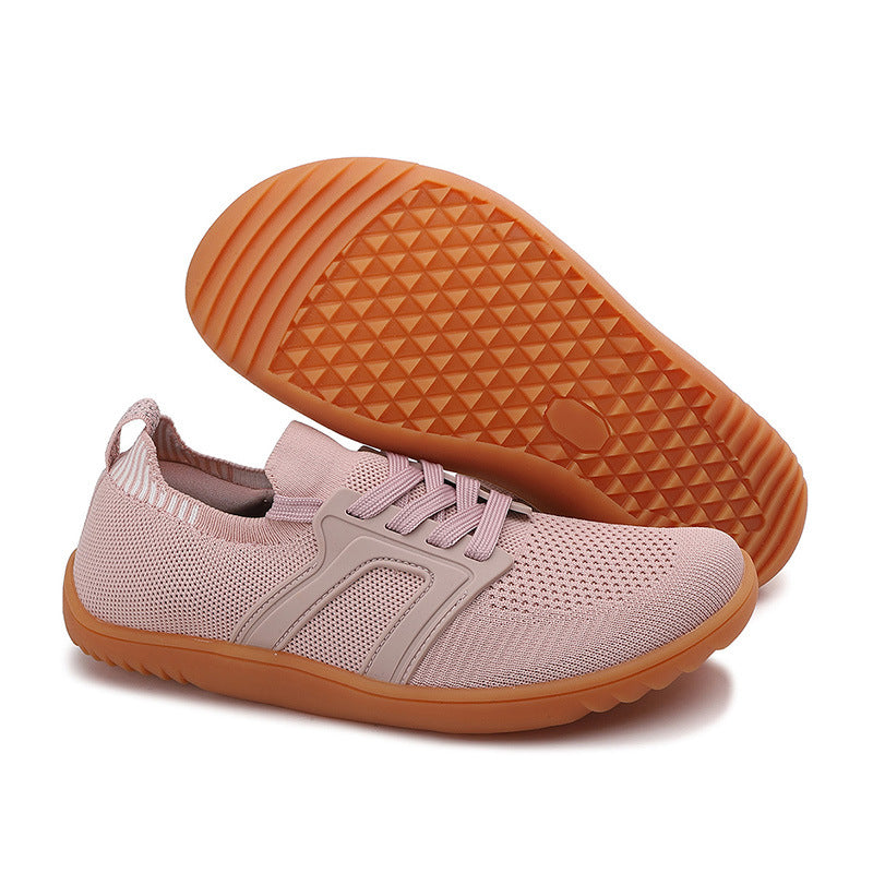 Wide-Fit Barefoot Style Hiking Boots for Casual Outdoor Wear