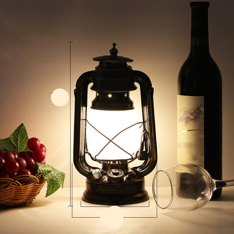 Retro Horse Kerosene Lantern for Outdoor Camping Light